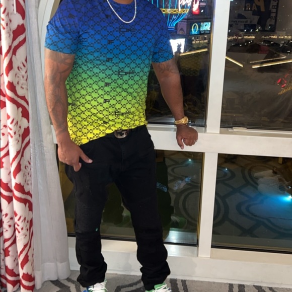 Off-White Men Shirt - Picture 9 of 10